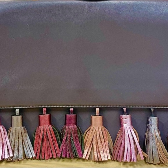 Rebecca Minkoff Elegant Sophia Gray Leather Envelope Tassel Clutch - Picture 4 of 5